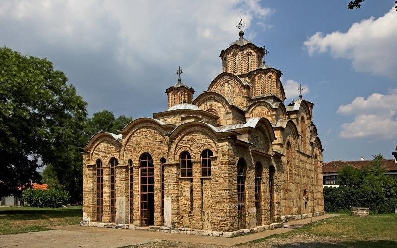 24-gracanica-manastir-monastery1
